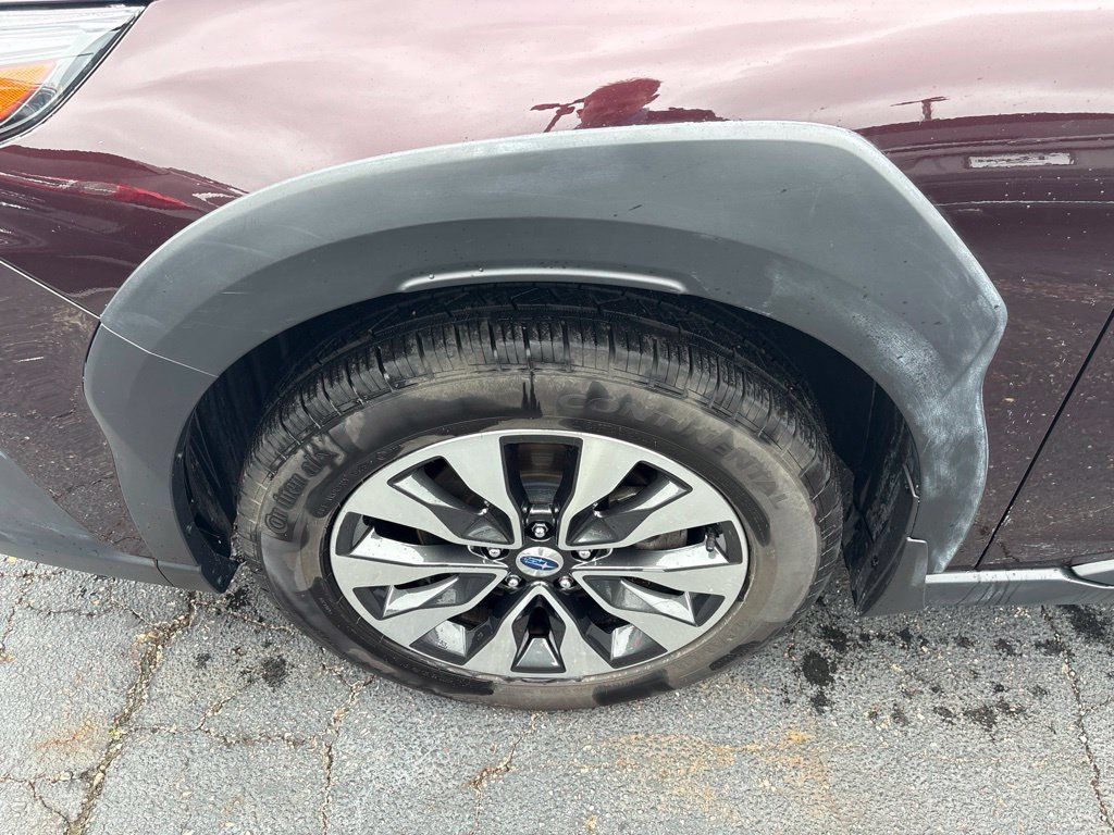 Certified 2023 Subaru Outback Touring AWD/4WD image 7