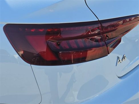 Used 2019 Audi A4 2.0T Premium w/ Convenience Package image 37