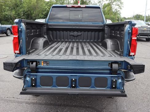New 2026 Chevrolet Silverado 3500 LTZ w/ LTZ Convenience Package AWD/4WD image 27