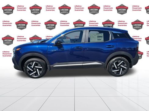 New 2026 Nissan Kicks SV image 2