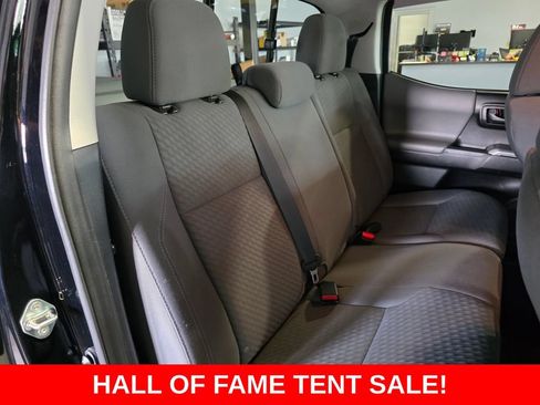 Used 2020 Toyota Tacoma 4x4 Double Cab image 22