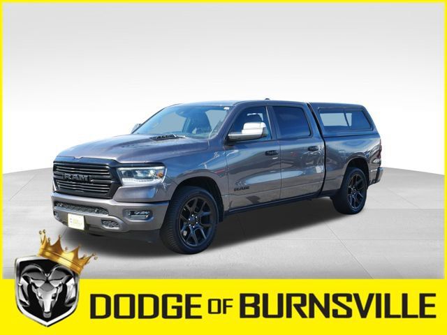 Used 2023 RAM 1500 Laramie AWD/4WD image 3