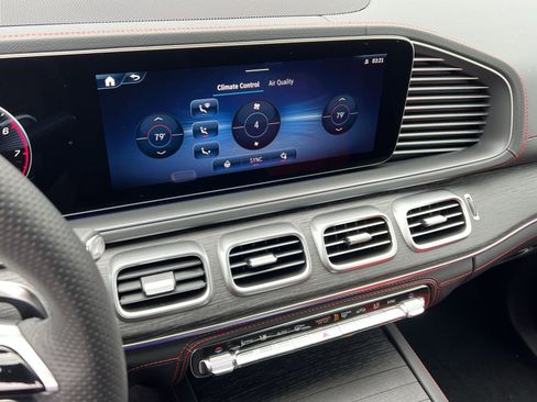 New 2026 Mercedes-Benz GLE 53 AMG 4MATIC Coupe image 19