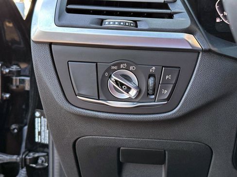 Used 2023 BMW X4 xDrive30i image 30