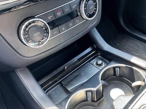 Used 2018 Mercedes-Benz GLE 350 image 30