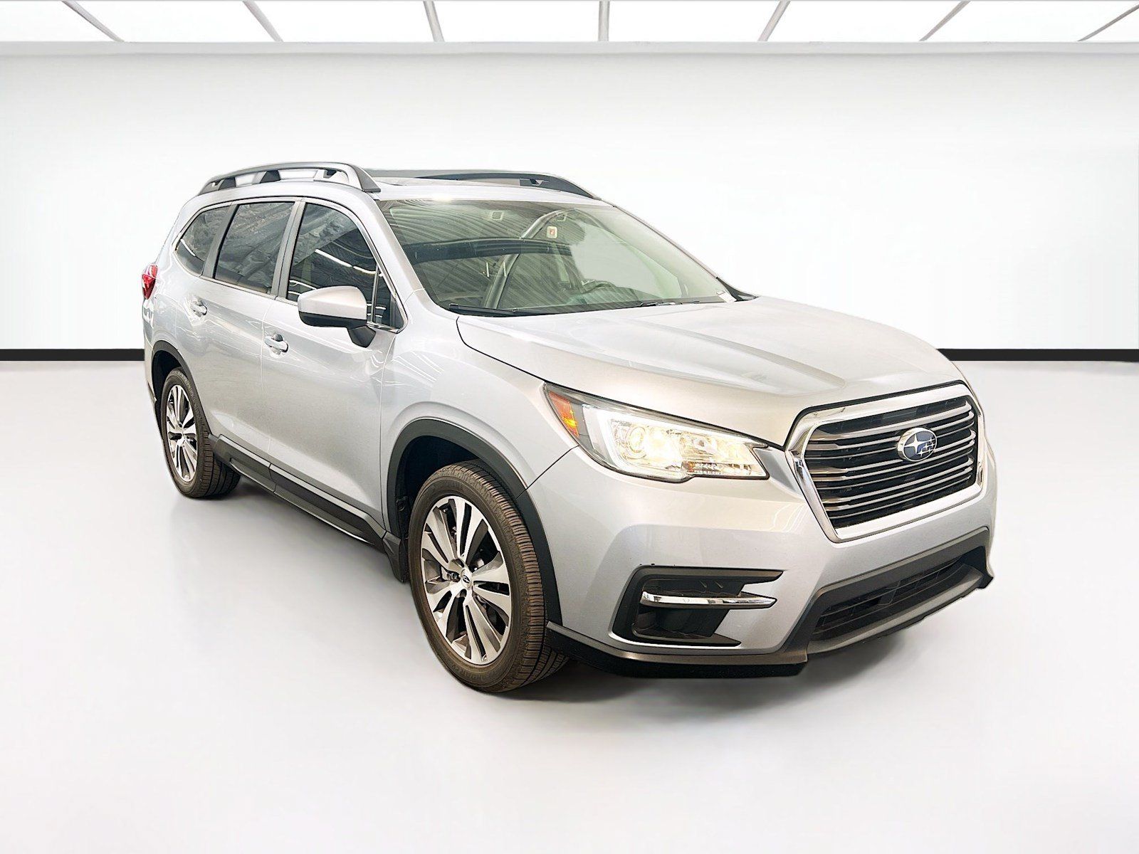 Used 2019 Subaru Ascent Premium AWD/4WD image 3