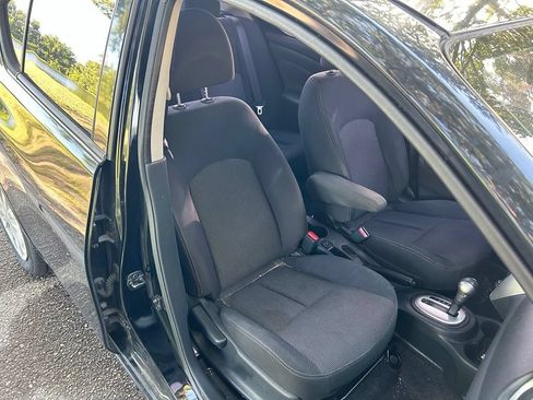 Used 2017 Nissan Versa SV FWD image 14