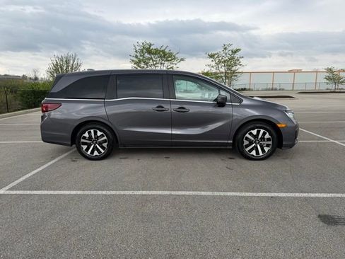 Used 2026 Honda Odyssey EX-L image 10