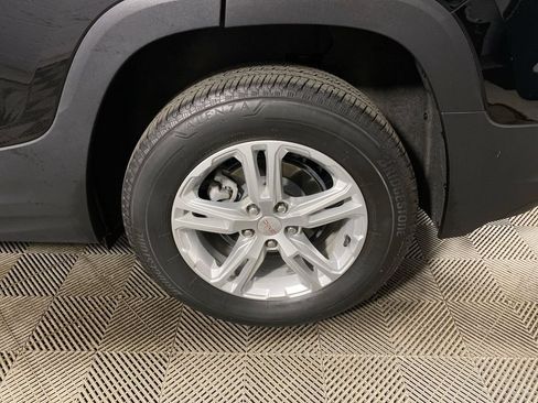 Certified 2024 GMC Terrain SLE w/ Driver Convenience Package AWD/4WD image 10