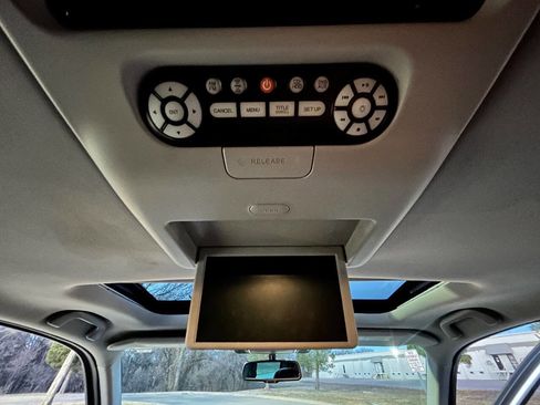 Used 2013 Honda Pilot Touring image 30