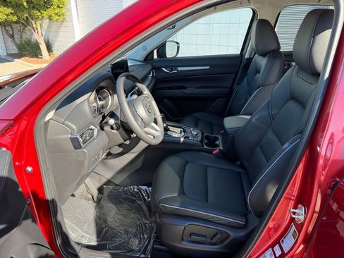 New 2025 MAZDA CX-5 AWD 2.5 S w/ Select Package image 16