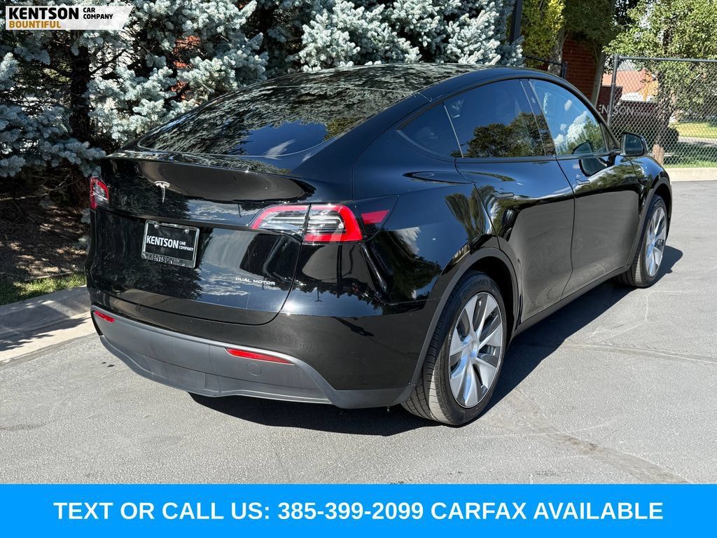 Used 2023 Tesla Model Y Long Range AWD/4WD image 7