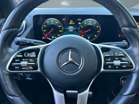 Used 2023 Mercedes-Benz GLA 250 4MATIC image 15