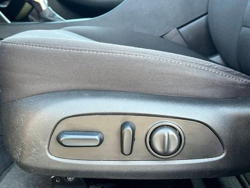 Used 2023 Chevrolet Malibu LT FWD image 10