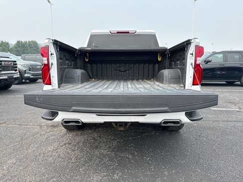 Used 2023 Chevrolet Silverado 1500 RST w/ Redline Edition AWD/4WD image 24