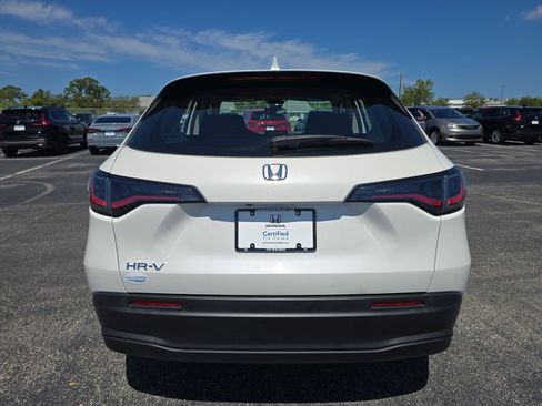 Certified 2023 Honda HR-V LX image 5