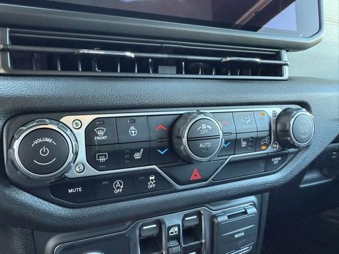 New 2025 Jeep Wrangler Sport S image 18