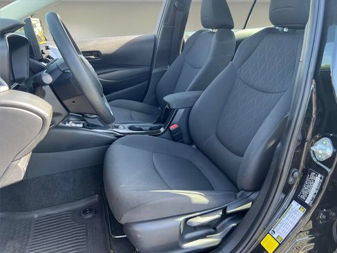 Certified 2022 Toyota Corolla LE FWD image 11