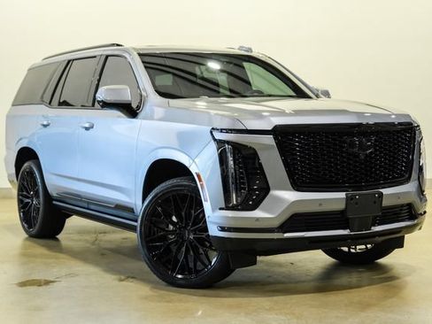 Used 2026 Cadillac Escalade Sport w/ Touring Package AWD/4WD image 4