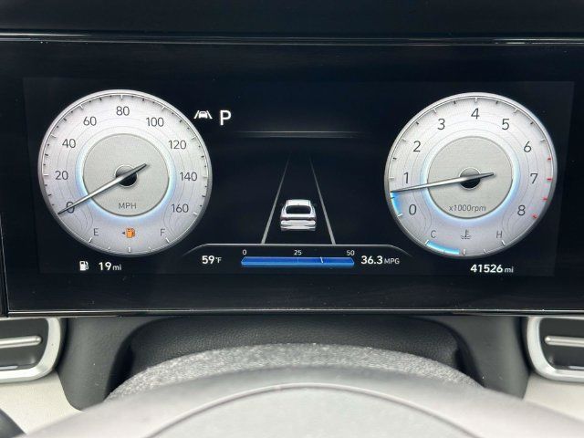 Used 2021 Hyundai Elantra Limited FWD image 28