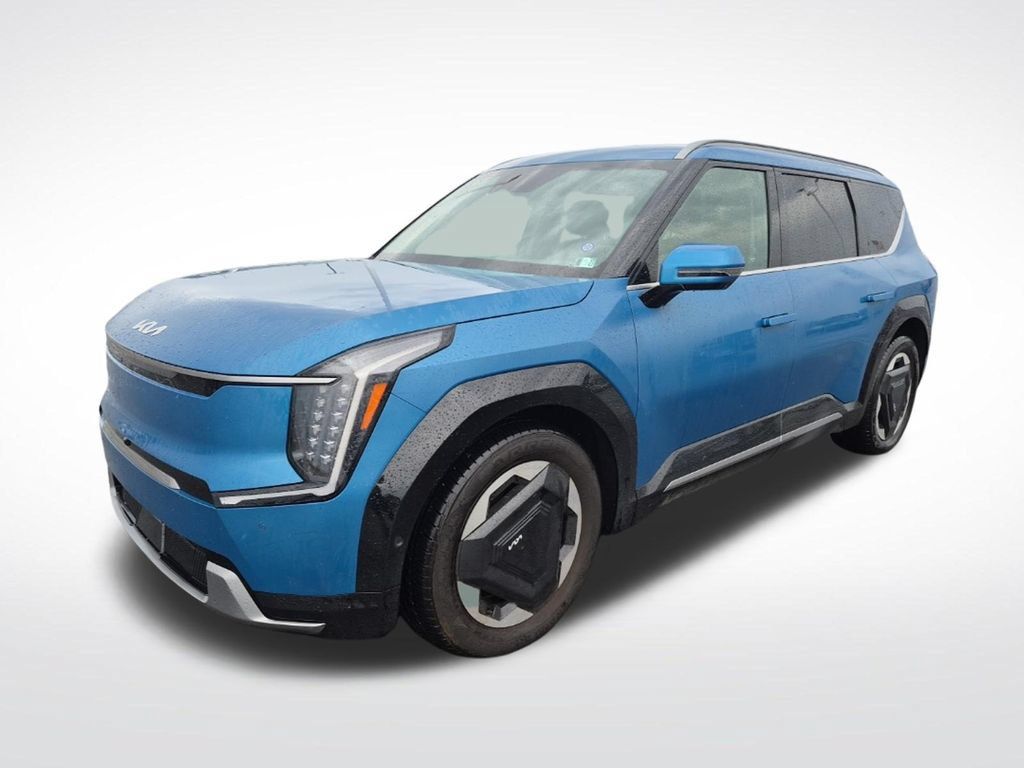 Used 2024 Kia EV9 Land AWD/4WD image 10
