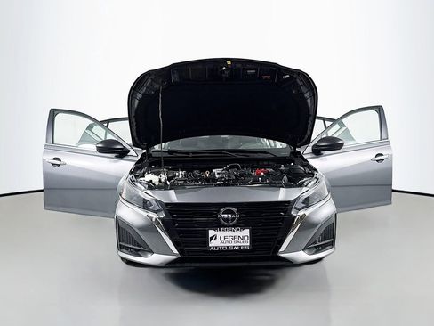 Used 2024 Nissan Altima 2.5 S image 19