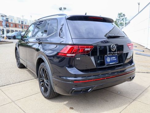 Used 2022 Volkswagen Tiguan SE R-Line AWD/4WD image 3