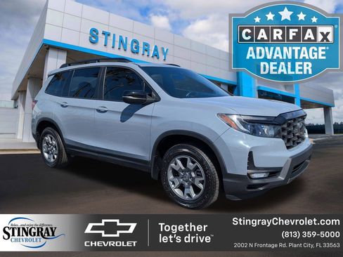 Used 2023 Honda Passport TrailSport image 1