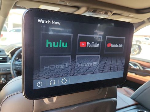 Used 2023 GMC Yukon Denali Ultimate AWD/4WD image 11