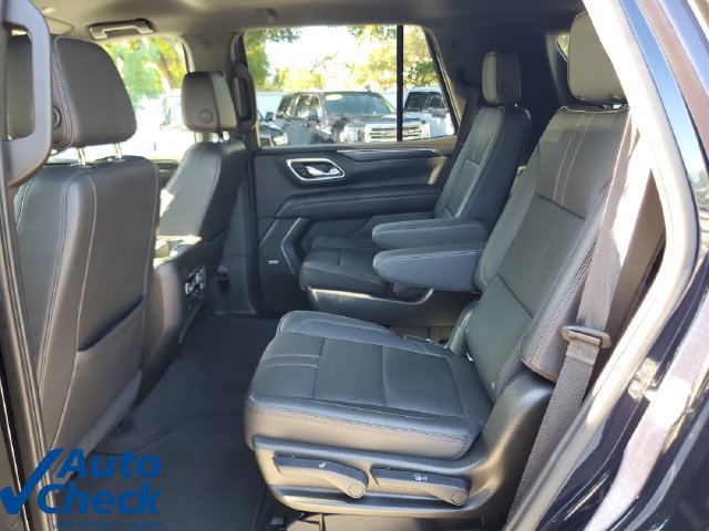 Used 2021 Chevrolet Tahoe RST w/ Luxury Package AWD/4WD image 13