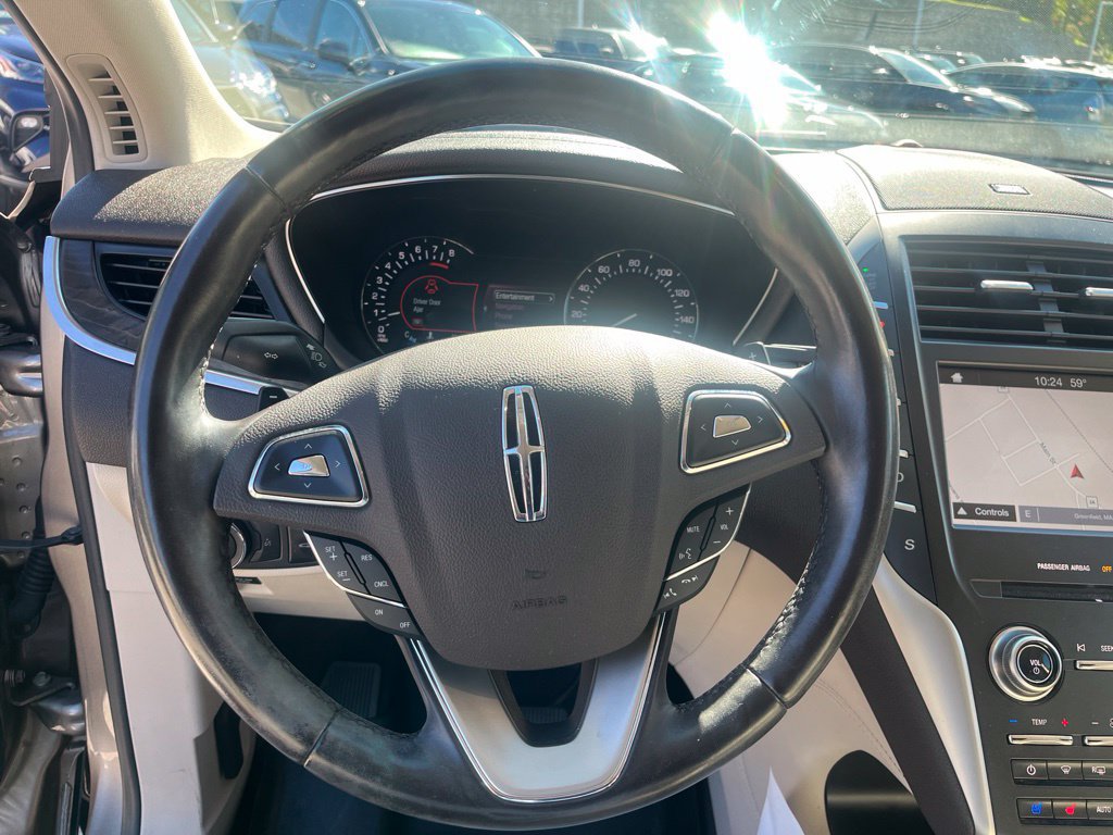 Used 2019 Lincoln MKC Reserve w/ MKC Climate Package AWD/4WD image 8