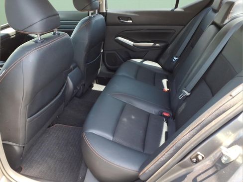 Used 2020 Nissan Altima 2.5 SR w/ Premium Package FWD image 15