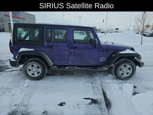 Used 2017 Jeep Wrangler Unlimited Sport w/ Connectivity Group image 5