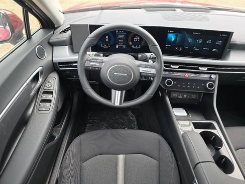 New 2026 Hyundai Sonata SEL FWD image 22
