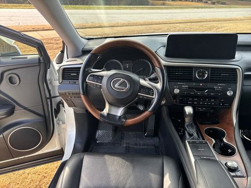 Used 2022 Lexus RX 350L FWD w/ Premium Package image 17