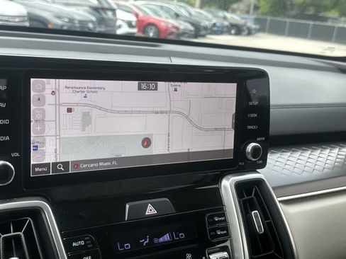 Used 2022 Kia Sorento S FWD image 25