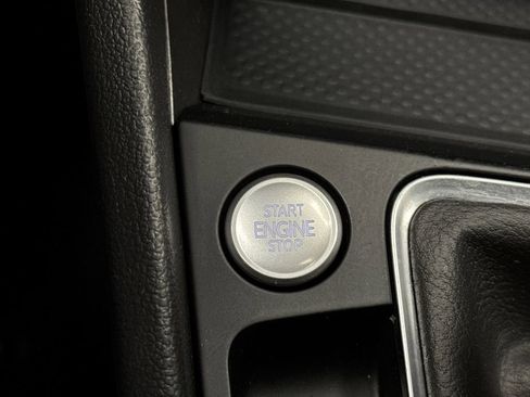 Used 2025 Volkswagen Jetta GLI Autobahn image 22