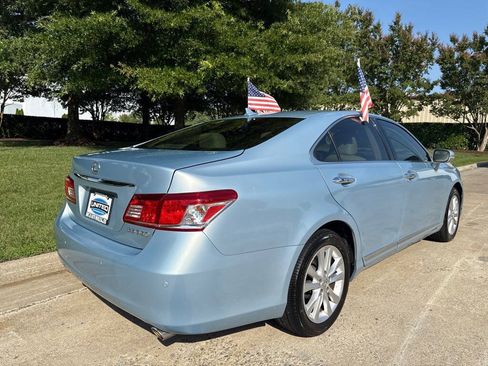 Used 2011 Lexus ES 350 FWD image 3