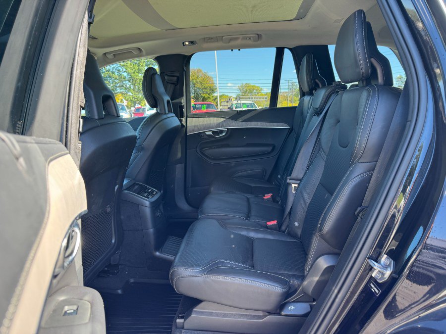 Used 2021 Volvo XC90 T8 Inscription w/ Advanced Package AWD/4WD image 16