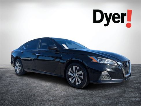 Used 2021 Nissan Altima 2.5 S image 1