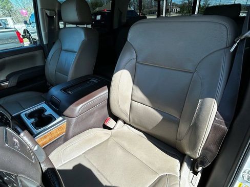 Used 2017 GMC Sierra 1500 SLT w/ SLT Premium Package image 9