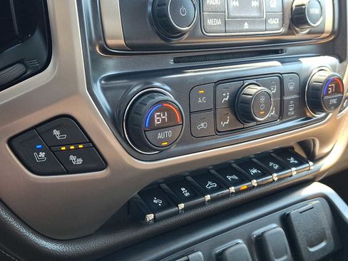 Used 2017 GMC Sierra 1500 Denali w/ Denali Ultimate Package AWD/4WD image 18