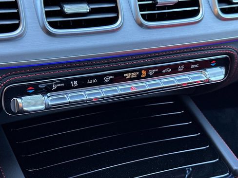 New 2025 Mercedes-Benz GLE 63 AMG S image 16