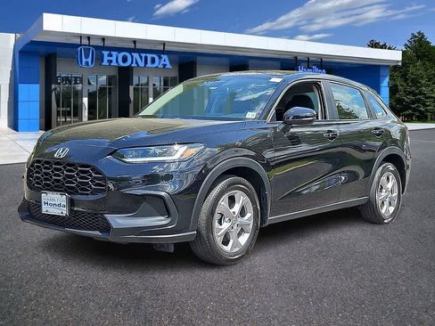 Certified 2024 Honda HR-V LX image 1