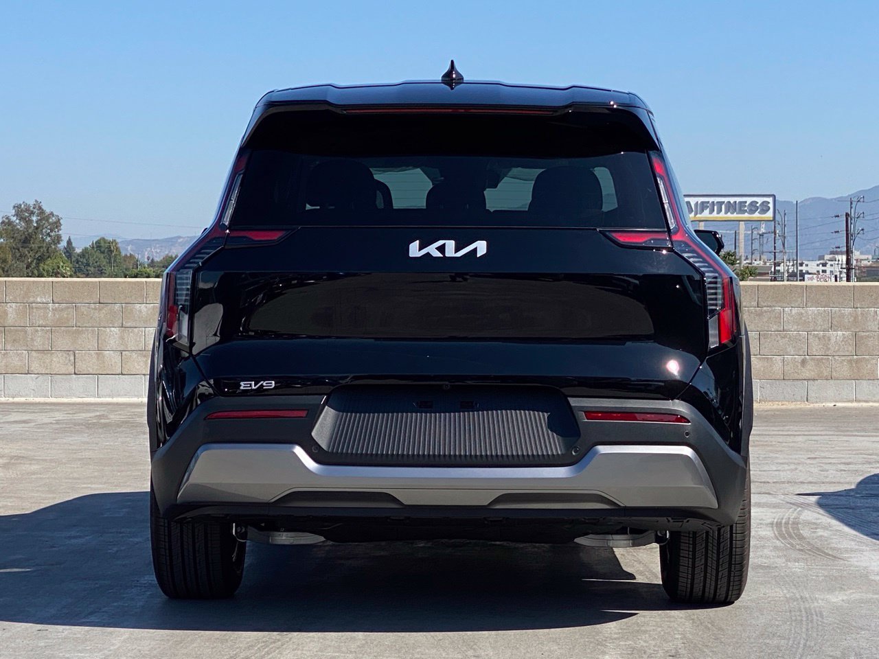 New 2026 Kia EV9 Light RWD image 4