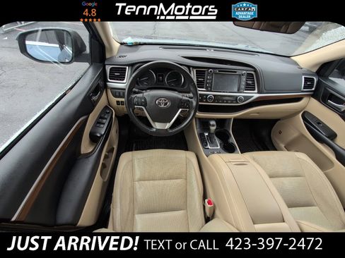 Used 2019 Toyota Highlander Limited Platinum image 15