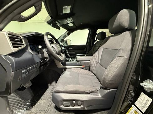New 2026 Toyota Tundra SR5 AWD/4WD image 12