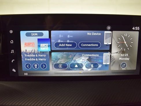 Certified 2025 Nissan Kicks SR image 18