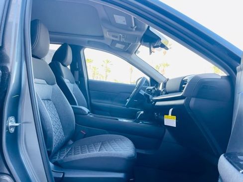 Certified 2026 Nissan Kicks SV w/ SV Premium Package FWD image 18