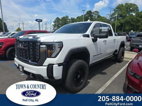 Used 2024 GMC Sierra 2500 Denali Ultimate w/ Max Trailering Package AWD/4WD image 1